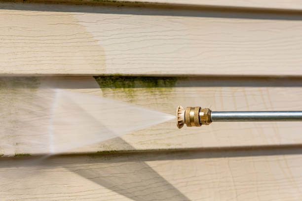 Best Fence Pressure Washing  in Conneaut, OH